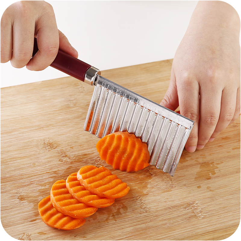 Multifunctional commercial wavy knife for cutting wolf teeth household deep grain thickened Langya potato cutting fancy French fries knife